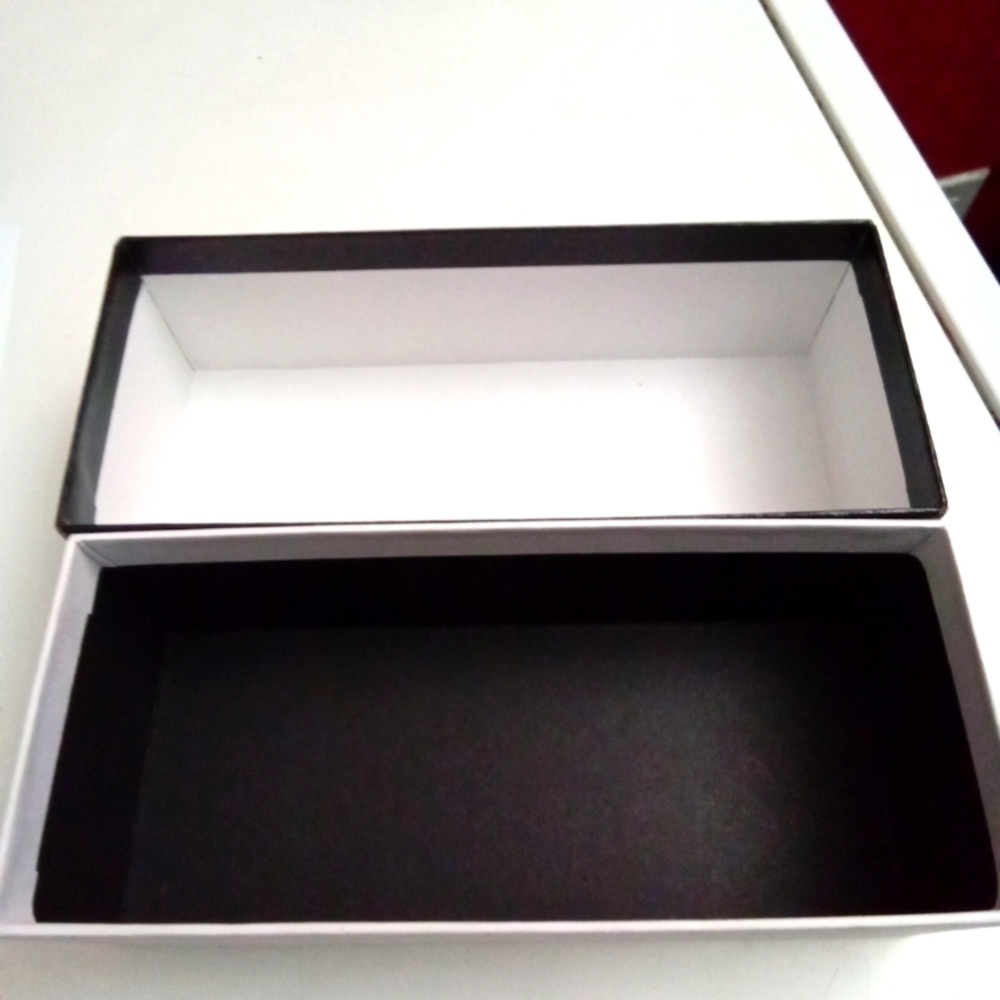 CHANEL❤️🔥 SUNGLASSES BOX IN PERFECT CONDITION. - Picture 3 of 3
